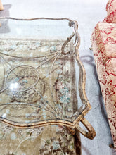 Load image into Gallery viewer, Late 20th century Coffee Table