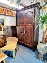 Load image into Gallery viewer, French Oak Armoire