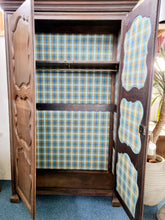 Load image into Gallery viewer, French Oak Armoire