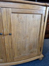 Load image into Gallery viewer, Oak Sideboard By Coachouse