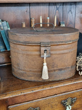 Load image into Gallery viewer, Antique Victorian Hat Tin
