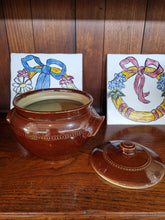 Load image into Gallery viewer, Pearsons of Chesterfield Vintage Lidded Casserole Dish