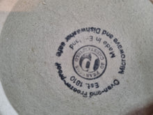 Load image into Gallery viewer, Pearsons of Chesterfield Vintage Lidded Casserole Dish