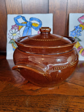 Load image into Gallery viewer, Pearsons of Chesterfield Vintage Lidded Casserole Dish