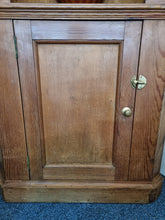 Load image into Gallery viewer, 19th Century Pine Corner Cupboard/ Shelf