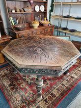 Load image into Gallery viewer, Early 20thC Oak And Octagonal Library Table