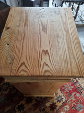 Load image into Gallery viewer, Pair of Victorian pine bedside cupboards