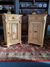 Load image into Gallery viewer, Pair of Victorian pine bedside cupboards