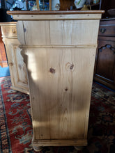 Load image into Gallery viewer, Pair of Victorian pine bedside cupboards