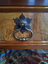 Load image into Gallery viewer, Dressing Table With Folding Mirror