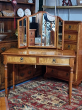 Load image into Gallery viewer, Dressing Table With Folding Mirror