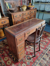 Load image into Gallery viewer, Early 20th Century Oak Twin Pedestal Desk