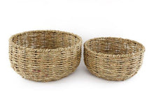 Load image into Gallery viewer, Set of 2 Dried Seagrass Baskets
