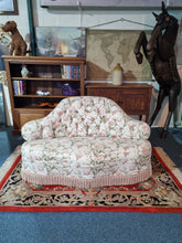 Load image into Gallery viewer, Victorian Floral Sofa