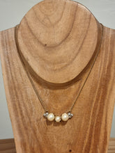 Load image into Gallery viewer, Vintage Monet Necklace