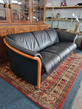 Load image into Gallery viewer, Ekornes Manhatten Black Leather Sofa