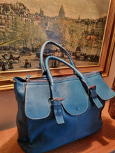 Load image into Gallery viewer, Innue Italian Leather Handbag