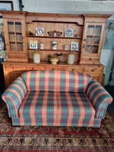 Load image into Gallery viewer, Parker Knoll Sofa & Sofa Bed