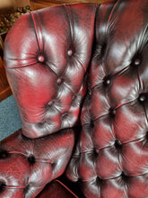 Load image into Gallery viewer, Vintage Highback Three Seater Chesterfield Sofa In Leather