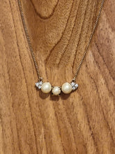 Load image into Gallery viewer, Vintage Monet Necklace