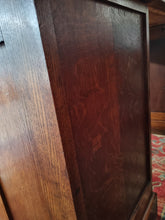 Load image into Gallery viewer, Substantial Early 20th Century Oak Twin Pedestal Desk