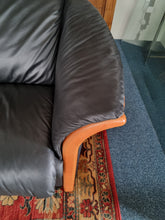 Load image into Gallery viewer, Ekornes Manhatten Black Leather Sofa
