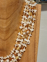 Load image into Gallery viewer, Vintage Monet Strand Necklace