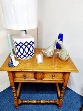 Load image into Gallery viewer, Ipswich Oak Side/Lamp Table - Charlotte Rose Interiors