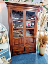 Load image into Gallery viewer, Solid Oak Bookcase With Shelves