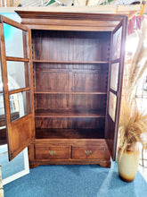 Load image into Gallery viewer, Solid Oak Bookcase With Shelves