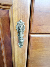 Load image into Gallery viewer, Cherrywood Dresser