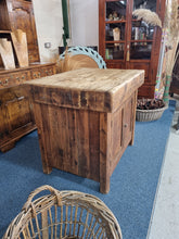 Load image into Gallery viewer, Fabulous Heavy Solid Butchers Block