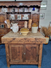 Load image into Gallery viewer, Fabulous Heavy Solid Butchers Block