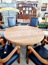 Load image into Gallery viewer, Solid Oak Table & Six Dining Chairs