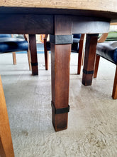 Load image into Gallery viewer, Solid Oak Table & Six Dining Chairs