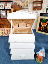 Load image into Gallery viewer, Beehive Compost Bin