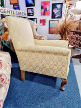 Load image into Gallery viewer, Early 20th Century Arm Chair