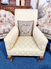 Load image into Gallery viewer, Early 20th Century Arm Chair
