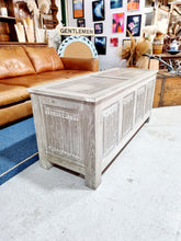 Load image into Gallery viewer, HUGE Chest / Blanket Box / Toy Chest