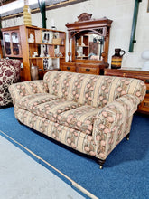 Load image into Gallery viewer, Victorian Drop End Sofa