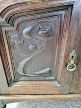 Load image into Gallery viewer, Late 19th Century Oak Art Nouveau Mirror Back Sideboard