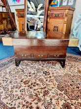 Load image into Gallery viewer, Japanese Hibachi Coffee Table