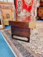 Load image into Gallery viewer, Japanese Hibachi Coffee Table
