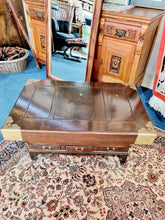 Load image into Gallery viewer, Japanese Hibachi Coffee Table