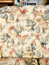 Load image into Gallery viewer, Button Back Sofa