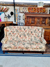 Load image into Gallery viewer, Button Back Sofa