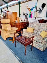 Load image into Gallery viewer, Regency Style Mahogany Window Seat