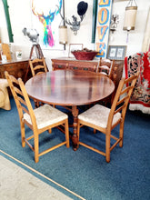 Load image into Gallery viewer, Solid Oak Antique Gateleg Dining Table In George III Style