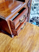 Load image into Gallery viewer, Early 20th Century Walnut Mirror Back Dressing Table