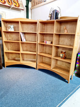 Load image into Gallery viewer, Late 20th Century Light Oak Bookcase
